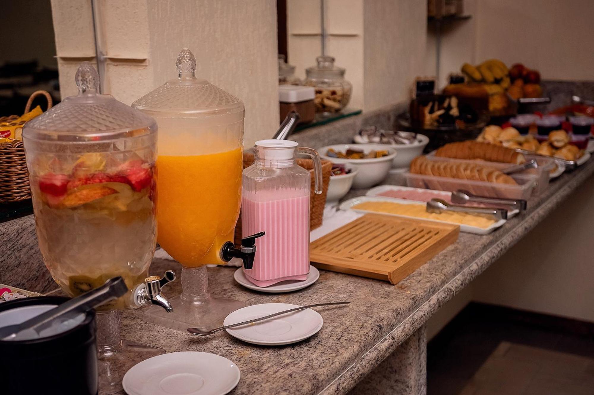 Sakr Hotel Penapolis Luaran gambar